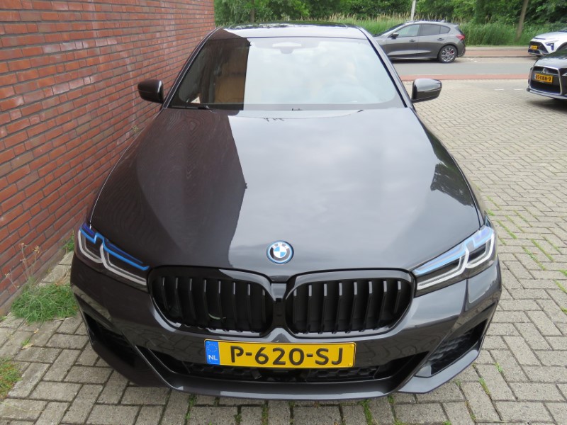 BMW 530e Saloon