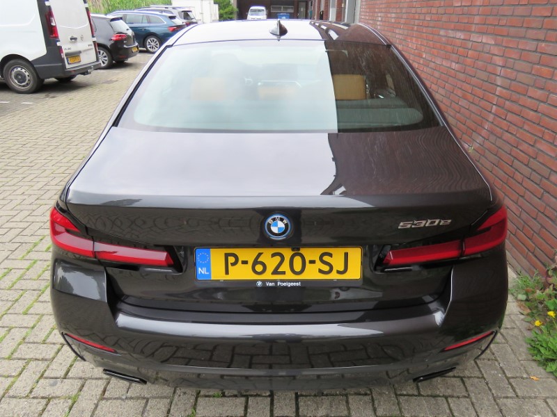 BMW 530e Saloon