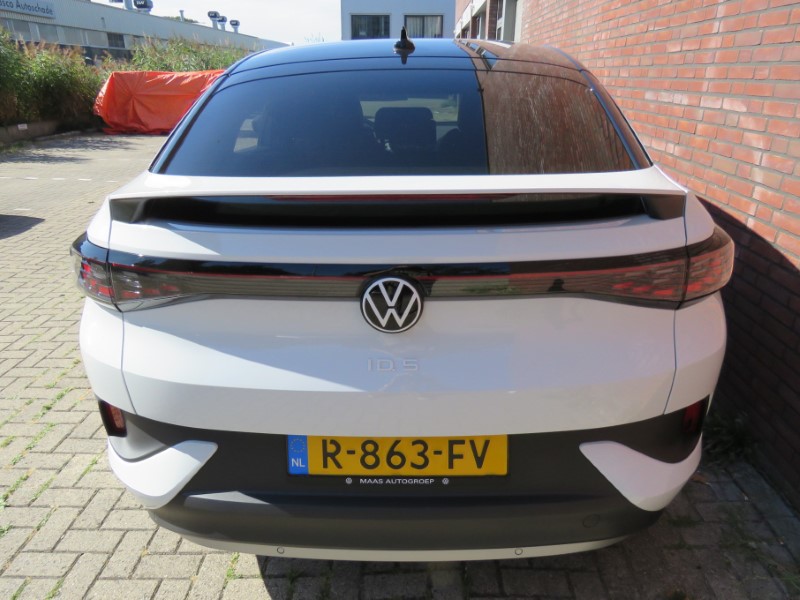 Volkswagen ID.5