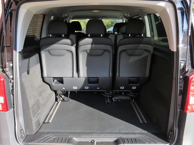 Mercedes-Benz Vito Tourer 9 seater