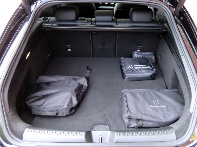 Mercedes-Benz CLA 250e Shooting Brake