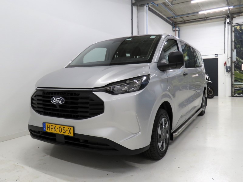 G9 Passenger 9-persoons bus