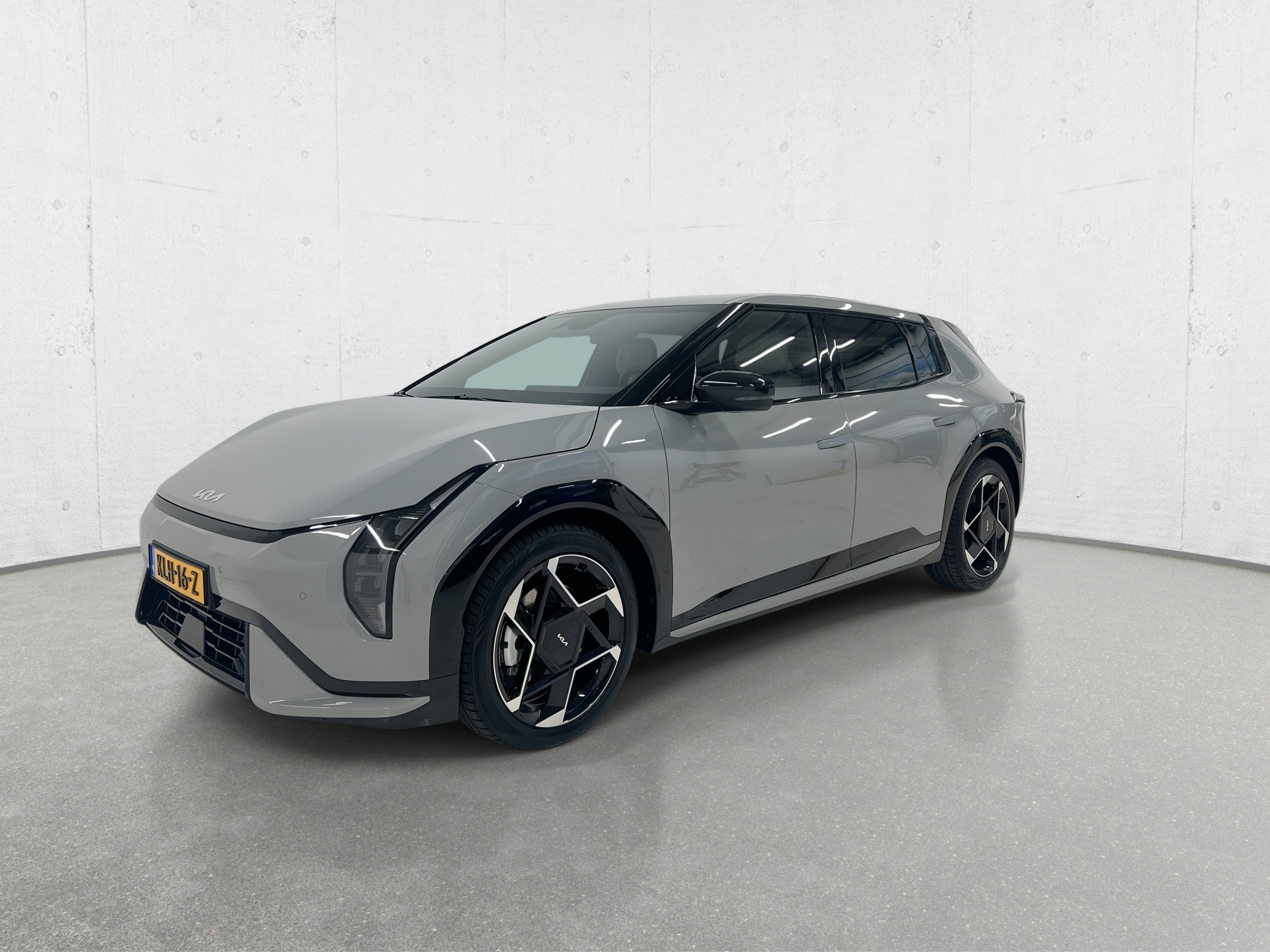 Kia EV4
