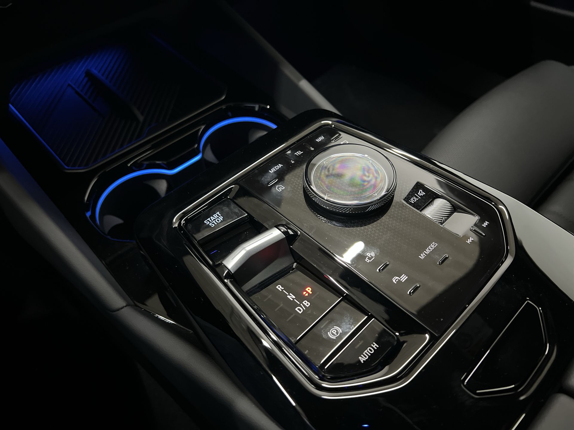 BMW i5