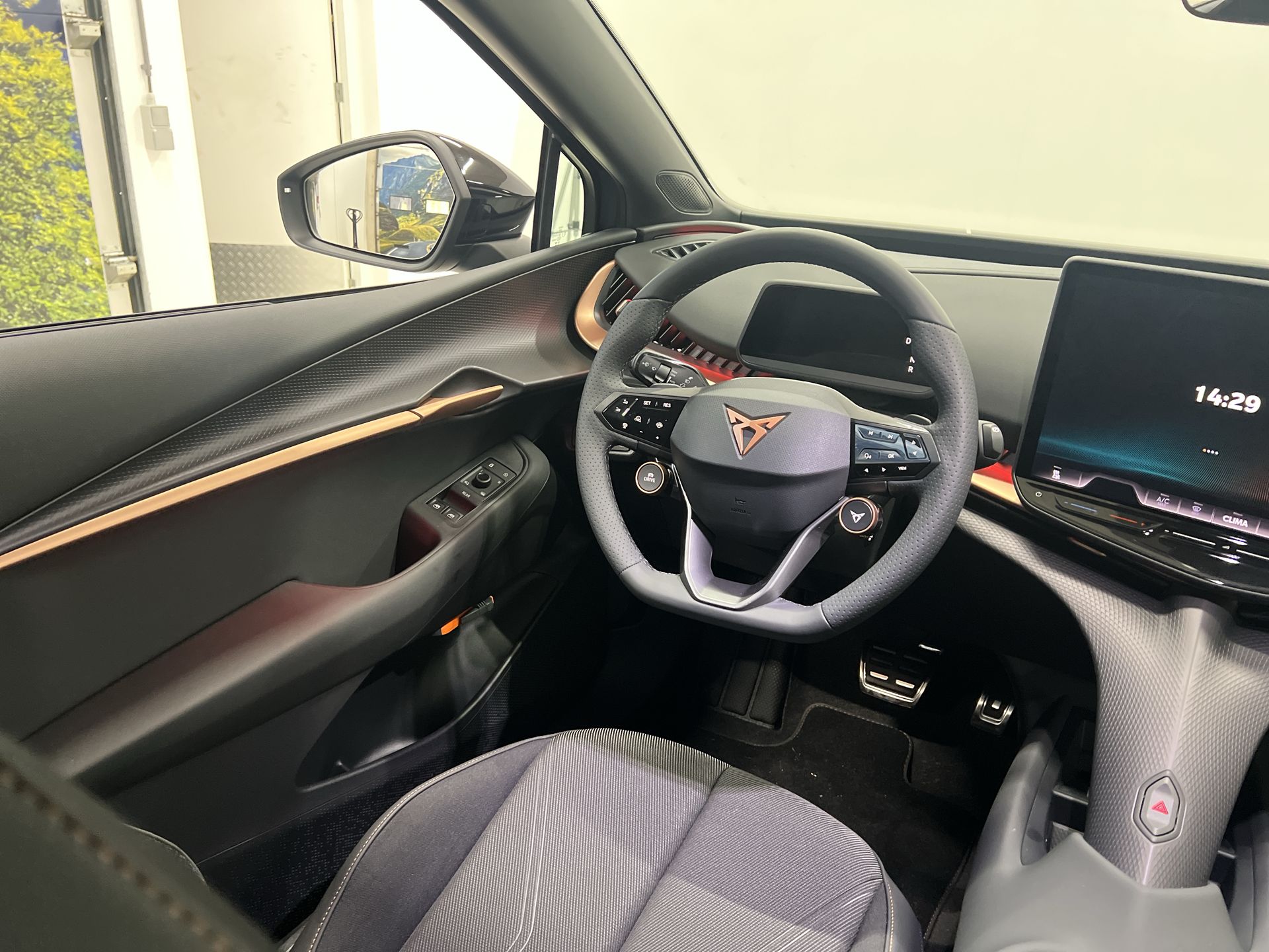 Cupra Tavascan