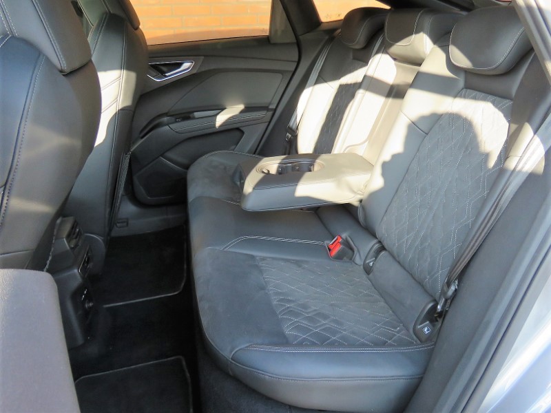 Audi Q4 Sportback e-tron