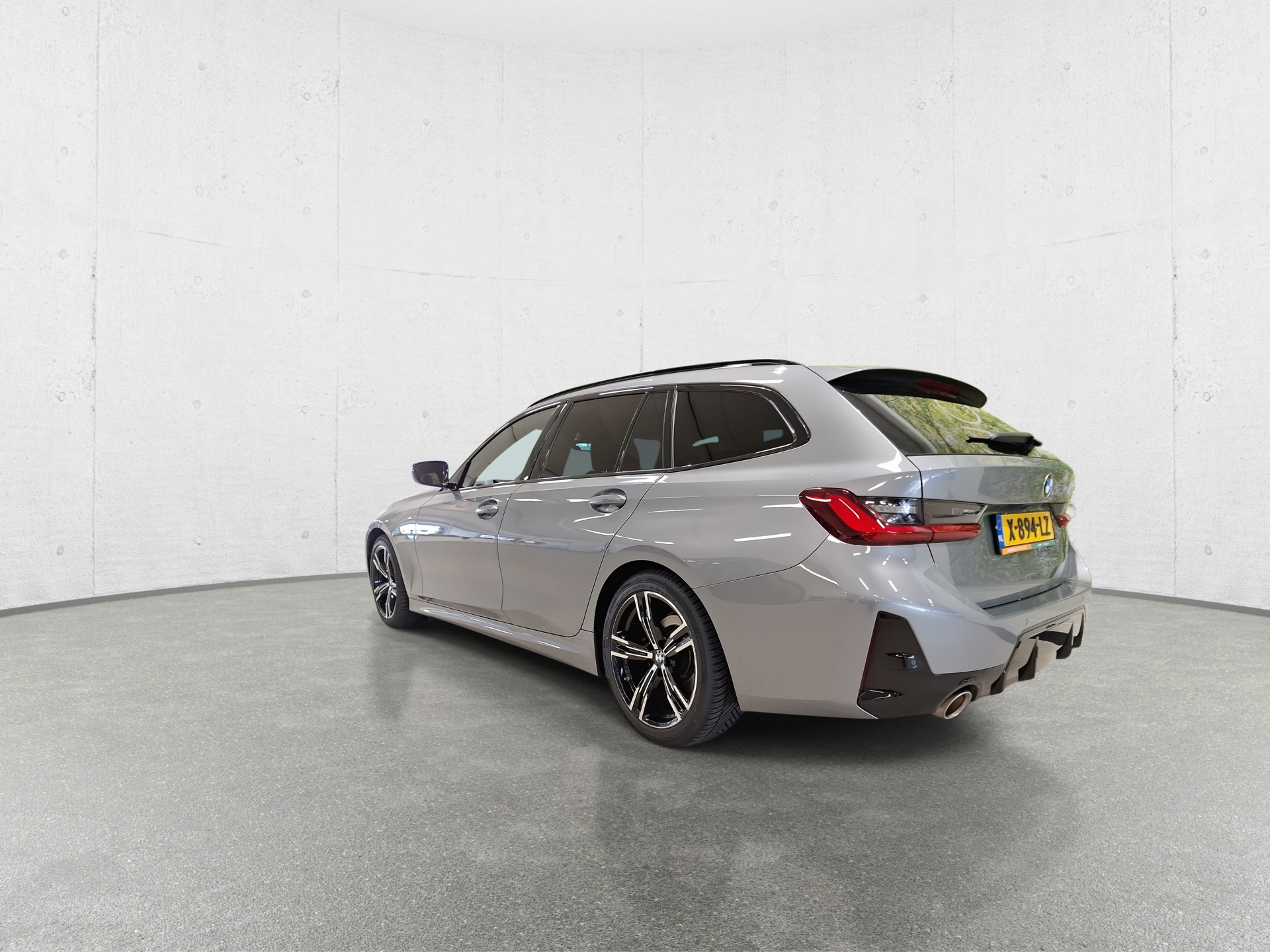 BMW 318i Touring