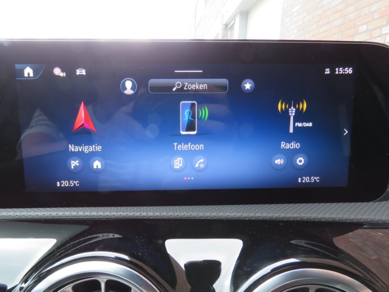 Mercedes-Benz A 250e