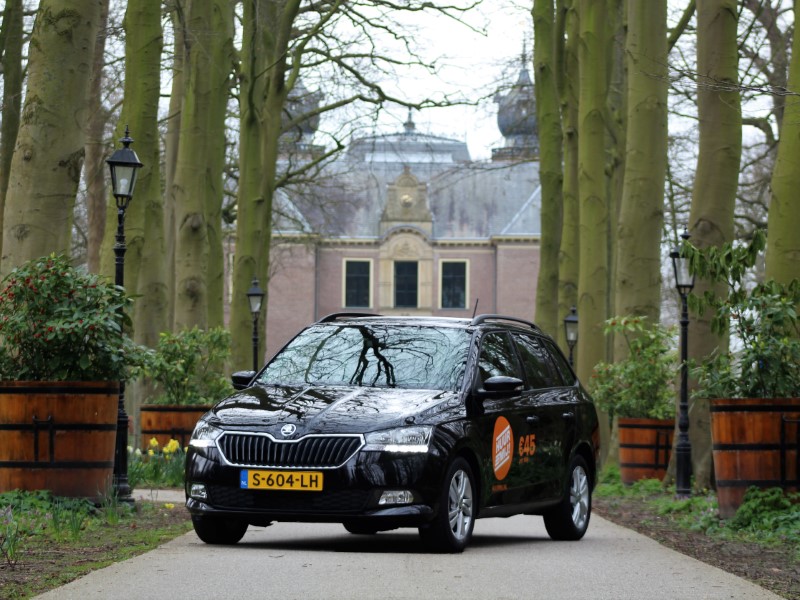 B Compact Station Promotieauto