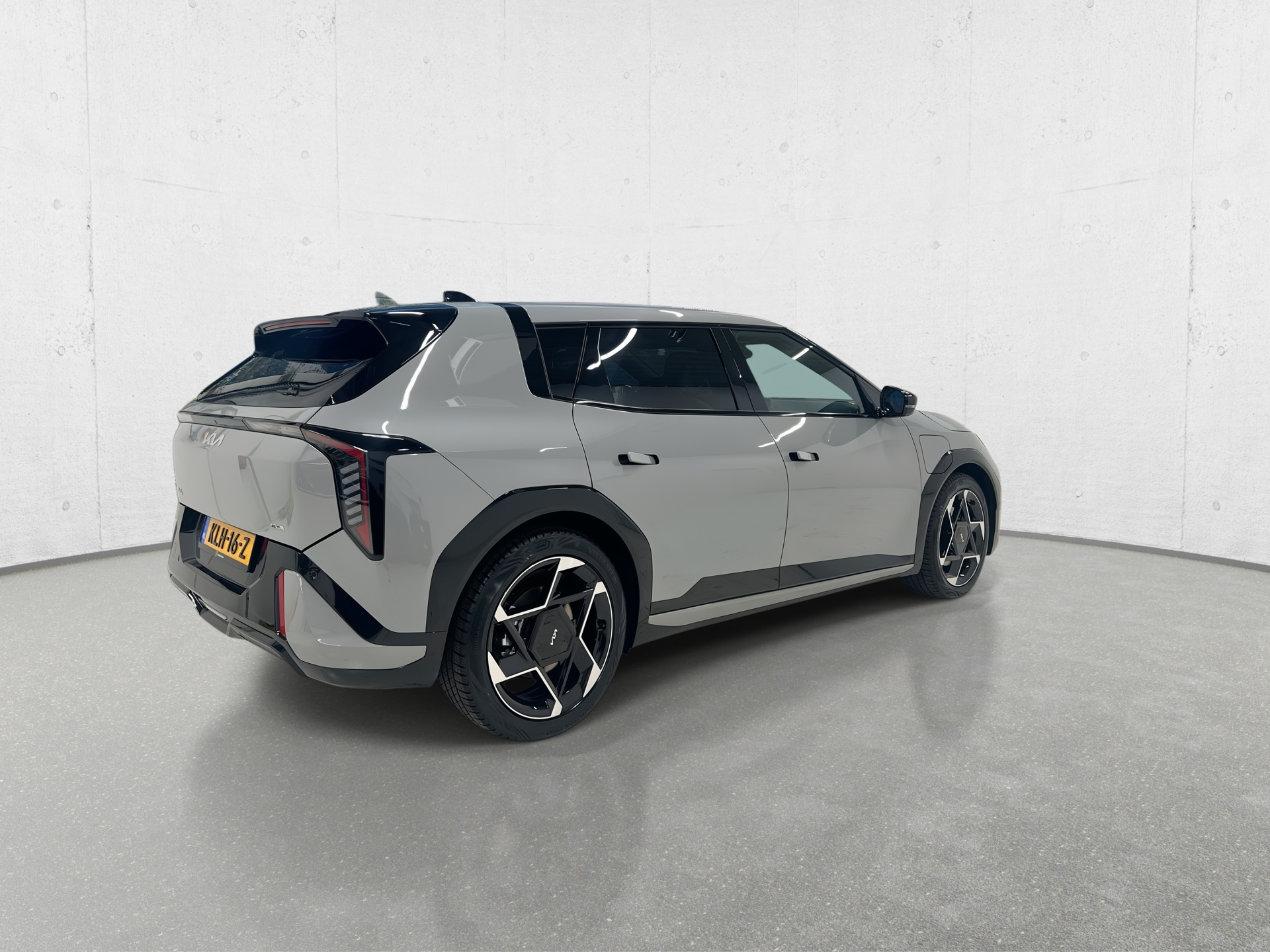 Kia EV4