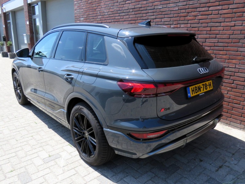 Audi Q6
