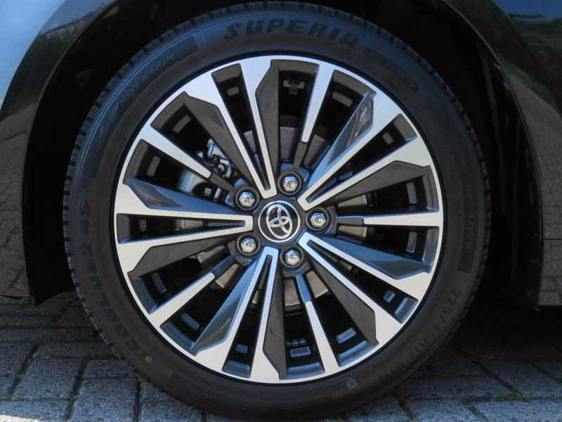 Toyota Corolla Touring Sports