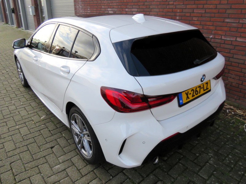 BMW 118i