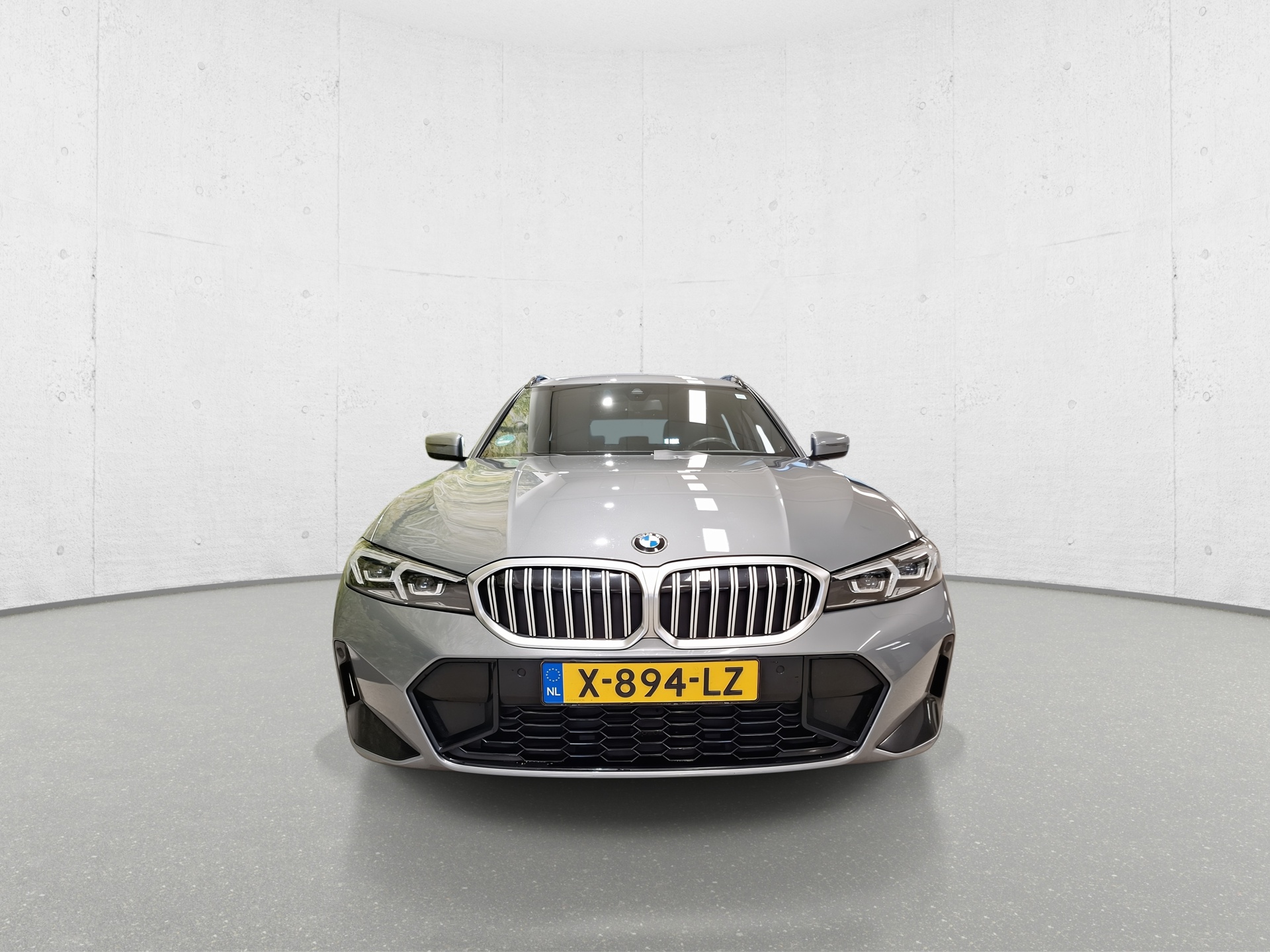 BMW 318i Touring